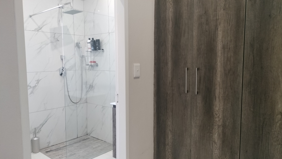 To Let 3 Bedroom Property for Rent in Waterkloof East North West
